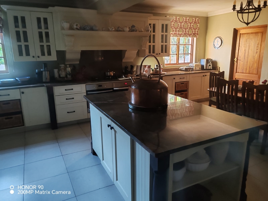 5 Bedroom Property for Sale in Ballito Central KwaZulu-Natal