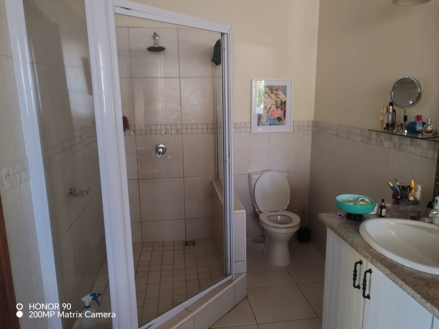 5 Bedroom Property for Sale in Ballito Central KwaZulu-Natal