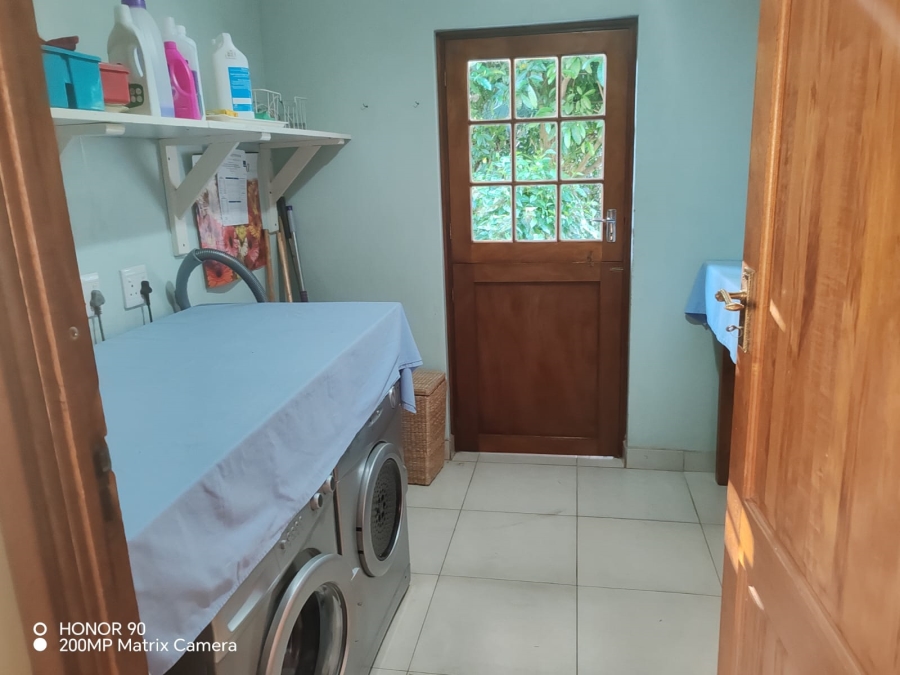 5 Bedroom Property for Sale in Ballito Central KwaZulu-Natal