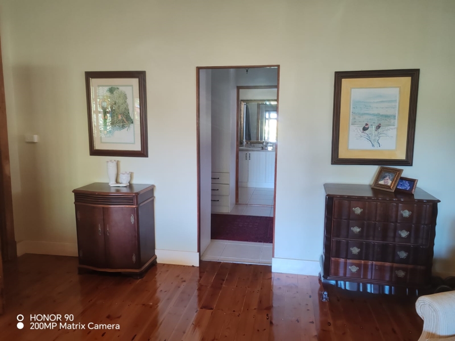 5 Bedroom Property for Sale in Ballito Central KwaZulu-Natal