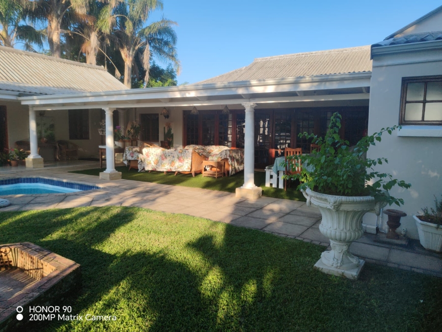 5 Bedroom Property for Sale in Ballito Central KwaZulu-Natal