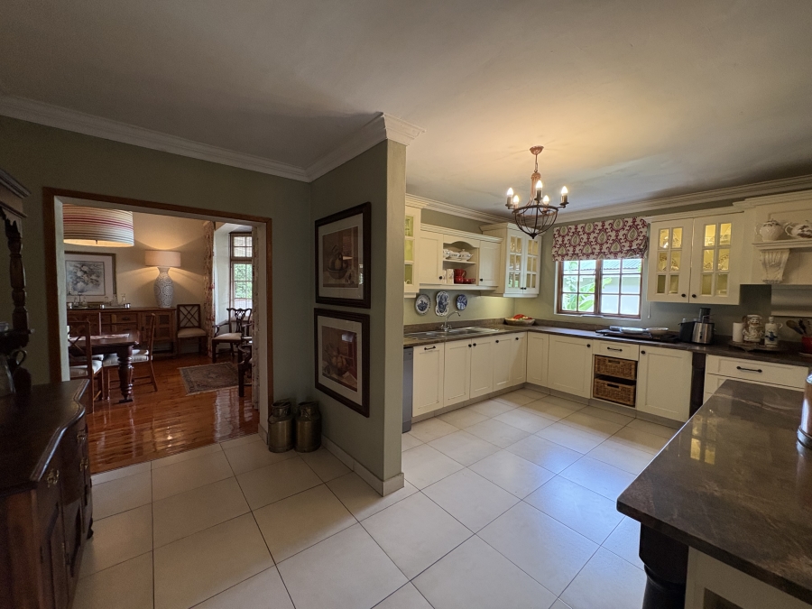 5 Bedroom Property for Sale in Ballito Central KwaZulu-Natal