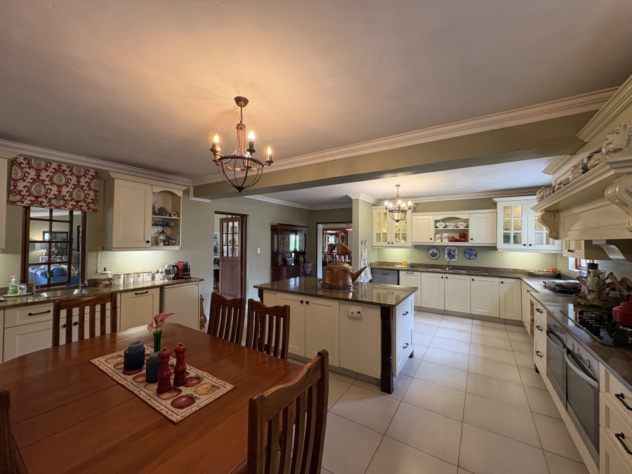 5 Bedroom Property for Sale in Ballito Central KwaZulu-Natal