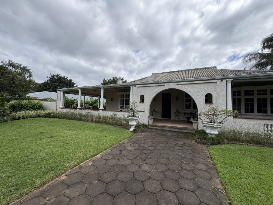 5 Bedroom Property for Sale in Ballito Central KwaZulu-Natal