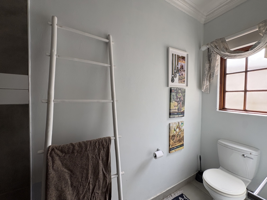 5 Bedroom Property for Sale in Ballito Central KwaZulu-Natal