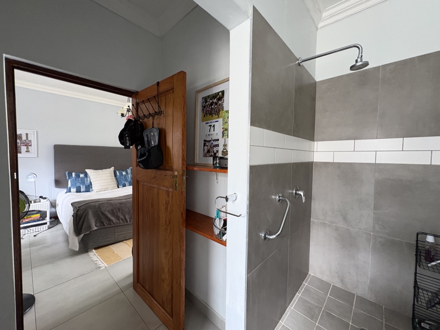 5 Bedroom Property for Sale in Ballito Central KwaZulu-Natal