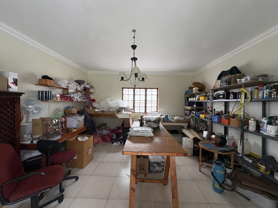 5 Bedroom Property for Sale in Ballito Central KwaZulu-Natal