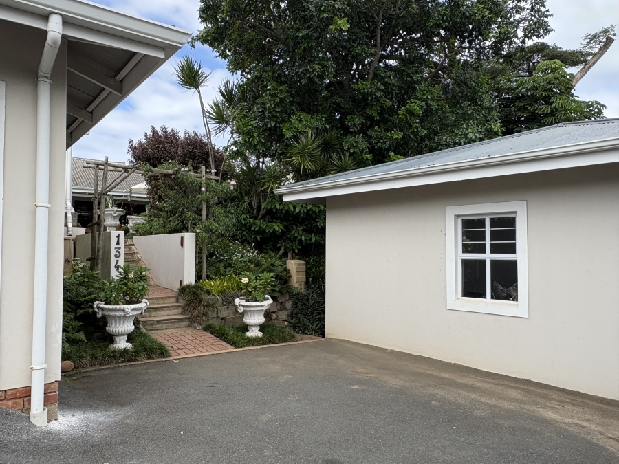 5 Bedroom Property for Sale in Ballito Central KwaZulu-Natal