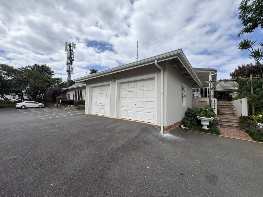 5 Bedroom Property for Sale in Ballito Central KwaZulu-Natal