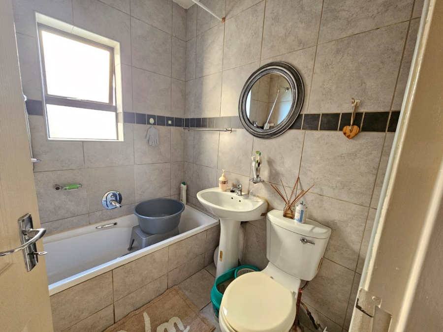 2 Bedroom Property for Sale in Bishopstowe KwaZulu-Natal