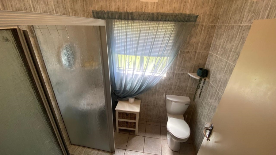 9 Bedroom Property for Sale in Glenmore KwaZulu-Natal