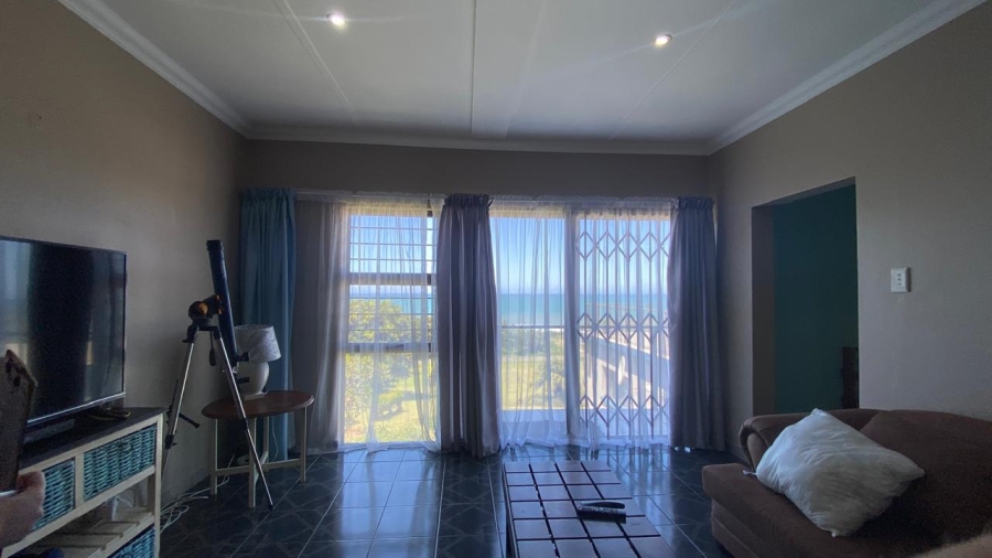 9 Bedroom Property for Sale in Glenmore KwaZulu-Natal