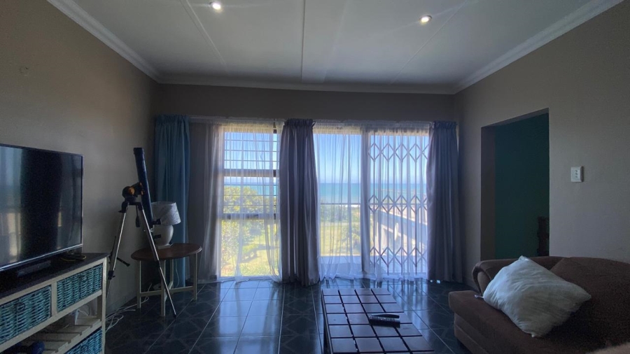 9 Bedroom Property for Sale in Glenmore KwaZulu-Natal