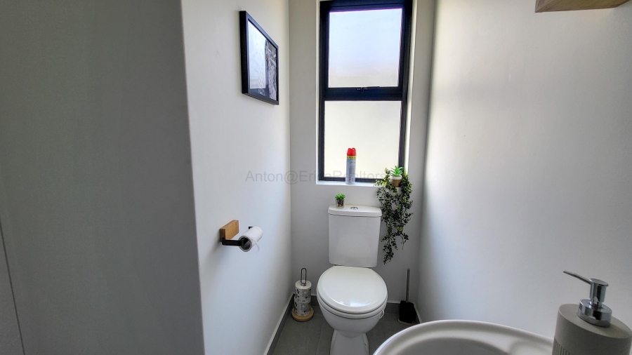 1 Bedroom Property for Sale in Sheffield Bay KwaZulu-Natal