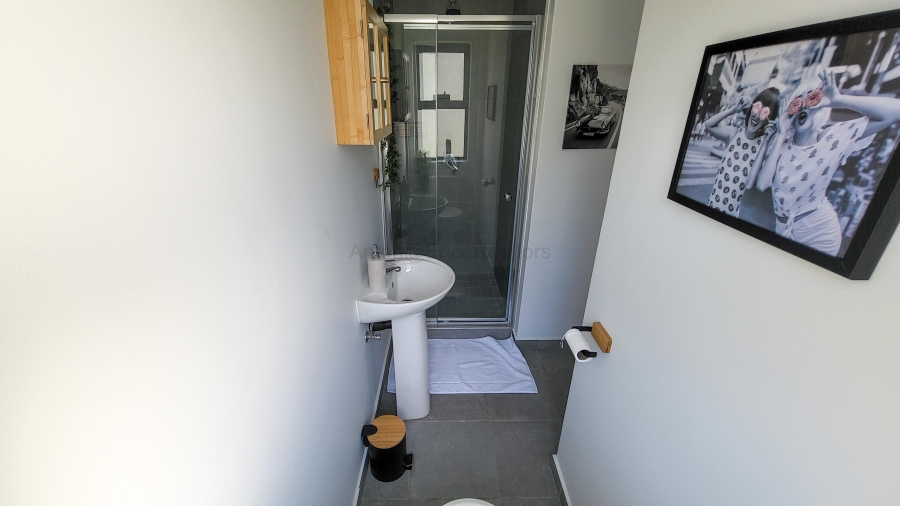 1 Bedroom Property for Sale in Sheffield Bay KwaZulu-Natal