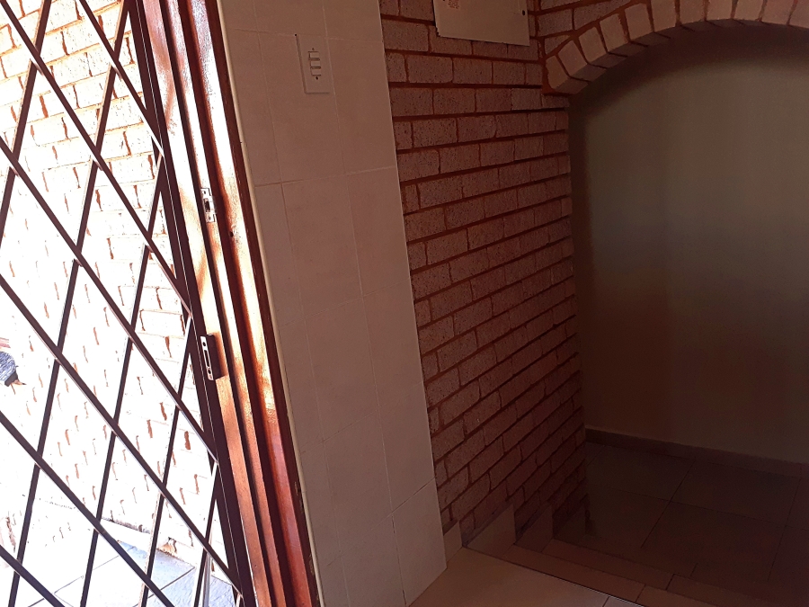 4 Bedroom Property for Sale in Amanzimtoti KwaZulu-Natal