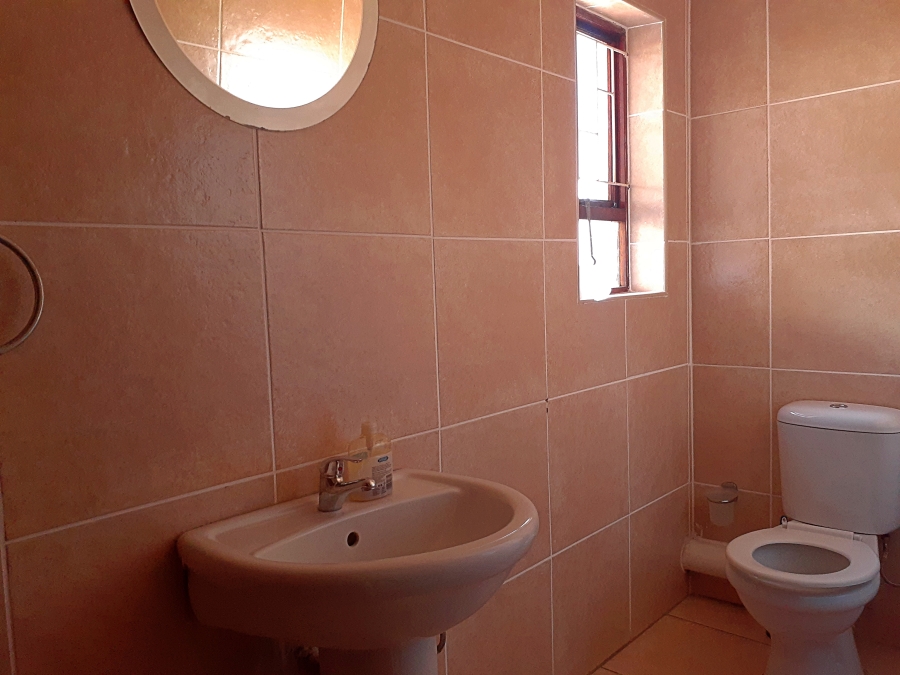 4 Bedroom Property for Sale in Amanzimtoti KwaZulu-Natal