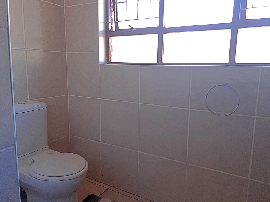 4 Bedroom Property for Sale in Amanzimtoti KwaZulu-Natal