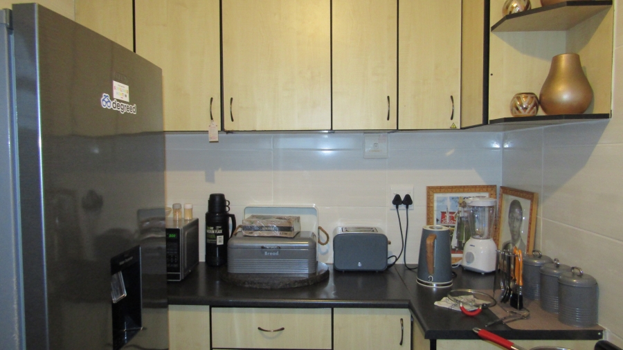 To Let 1 Bedroom Property for Rent in Amanzimtoti KwaZulu-Natal