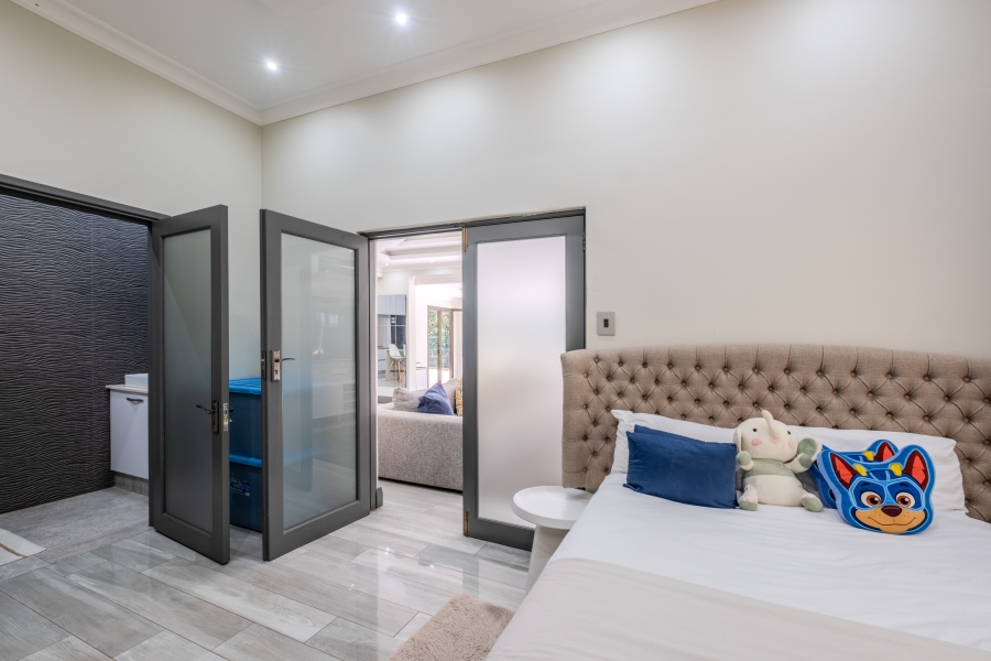 4 Bedroom Property for Sale in La Lucia KwaZulu-Natal