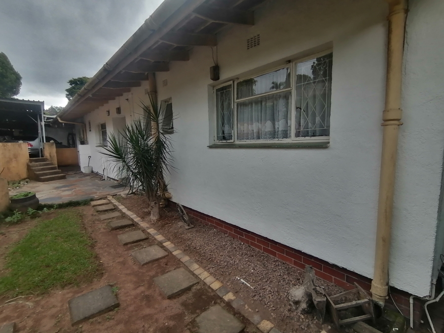 3 Bedroom Property for Sale in Pinelands KwaZulu-Natal