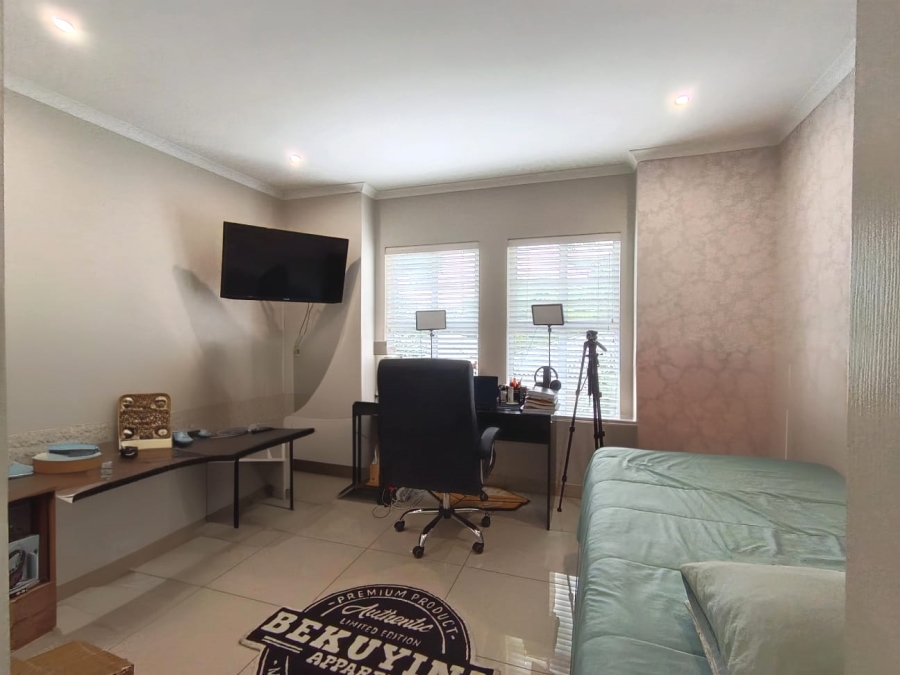 3 Bedroom Property for Sale in Shortens Country Estate KwaZulu-Natal