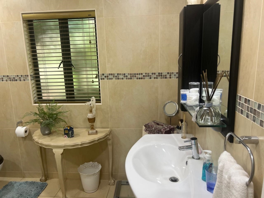 2 Bedroom Property for Sale in Zini River Estate KwaZulu-Natal