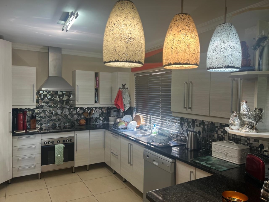2 Bedroom Property for Sale in Zini River Estate KwaZulu-Natal