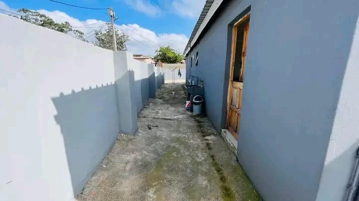 3 Bedroom Property for Sale in Kwamashu KwaZulu-Natal