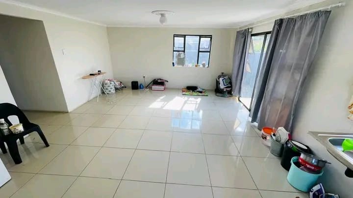 3 Bedroom Property for Sale in Kwamashu KwaZulu-Natal