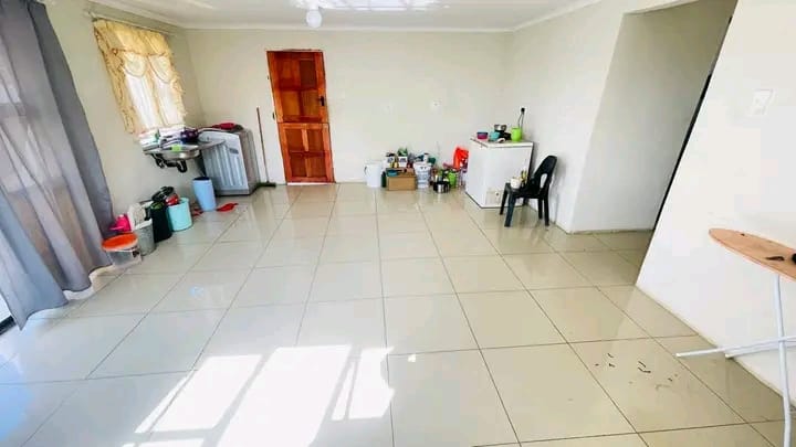 3 Bedroom Property for Sale in Kwamashu KwaZulu-Natal