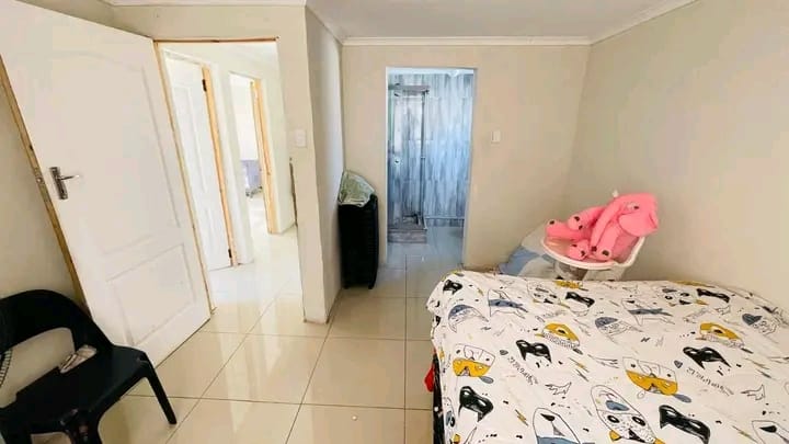 3 Bedroom Property for Sale in Kwamashu KwaZulu-Natal