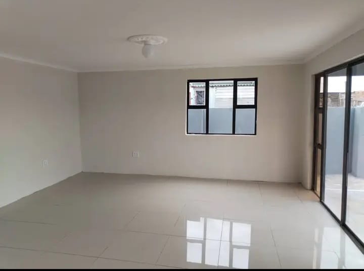 3 Bedroom Property for Sale in Kwamashu KwaZulu-Natal