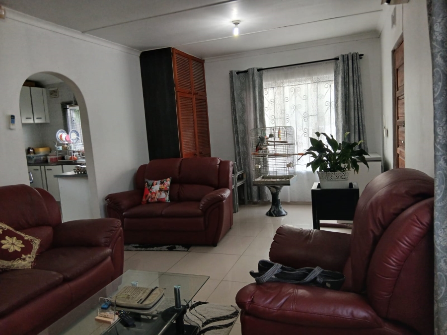 2 Bedroom Property for Sale in Brookdale KwaZulu-Natal