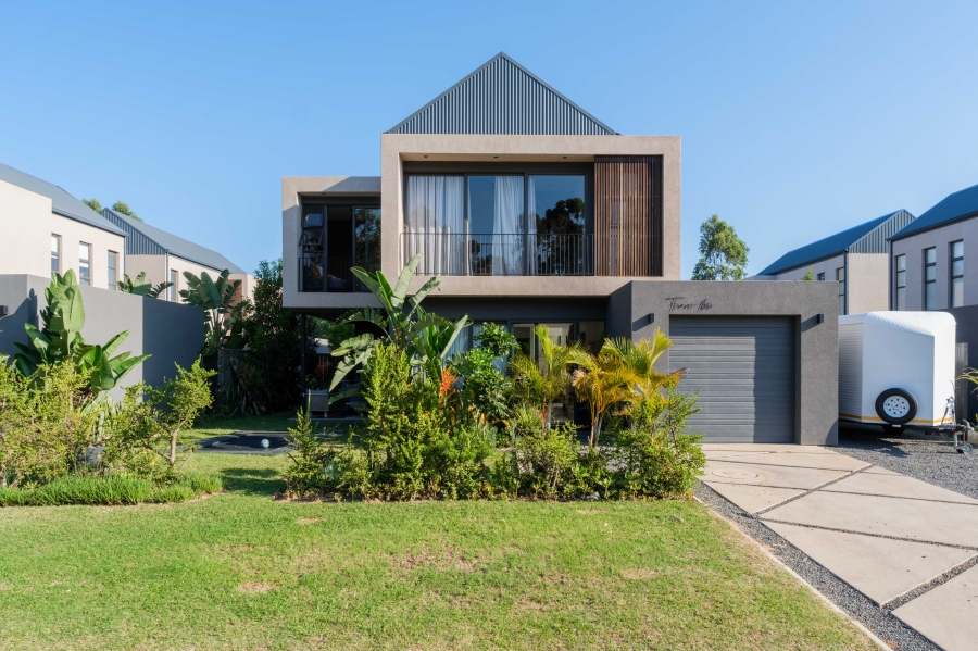 4 Bedroom Property for Sale in Elaleni Coastal Forest Estate KwaZulu-Natal