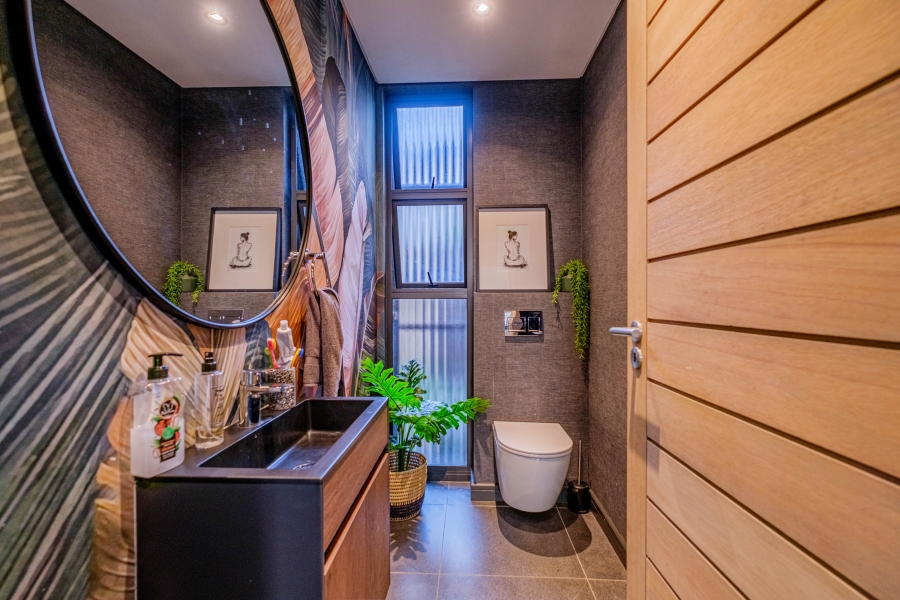 4 Bedroom Property for Sale in Elaleni Coastal Forest Estate KwaZulu-Natal