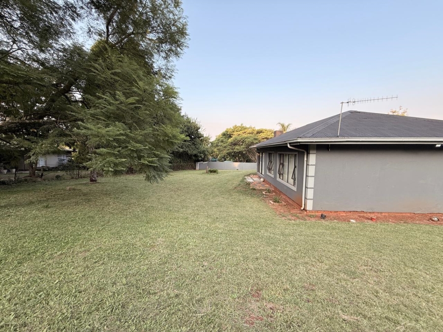 3 Bedroom Property for Sale in Signal Hill KwaZulu-Natal