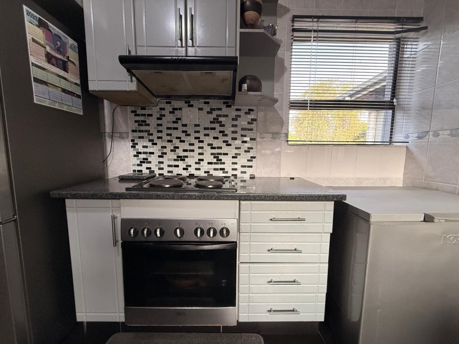 3 Bedroom Property for Sale in Signal Hill KwaZulu-Natal