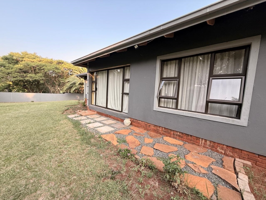 3 Bedroom Property for Sale in Signal Hill KwaZulu-Natal