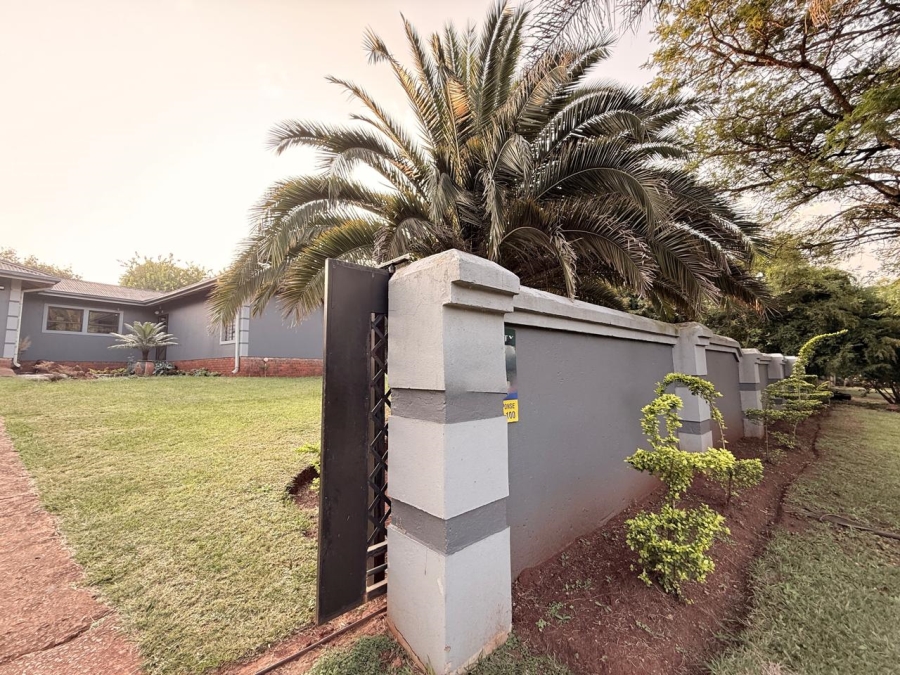 3 Bedroom Property for Sale in Signal Hill KwaZulu-Natal