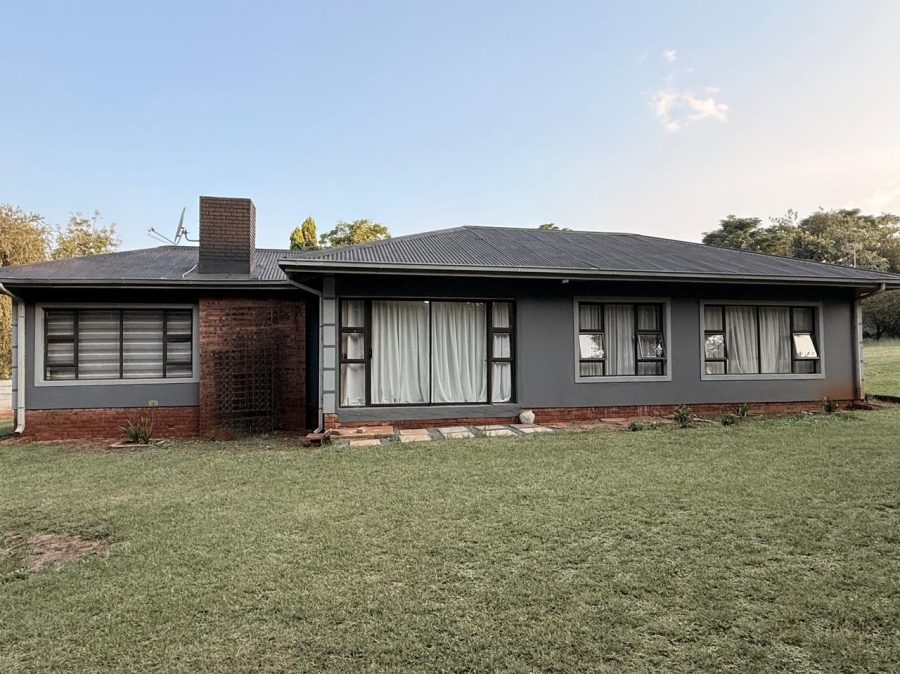 3 Bedroom Property for Sale in Signal Hill KwaZulu-Natal