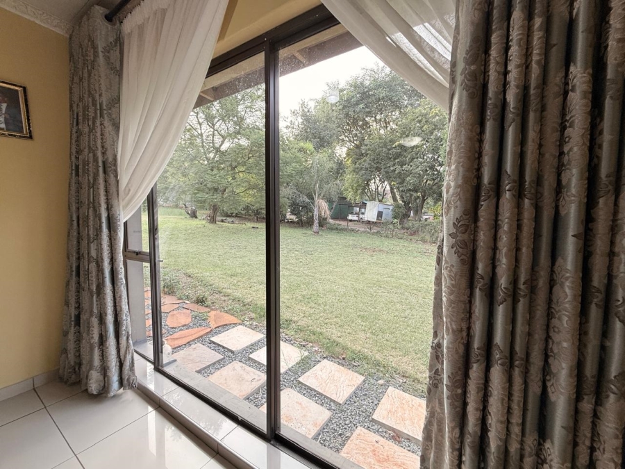 3 Bedroom Property for Sale in Signal Hill KwaZulu-Natal