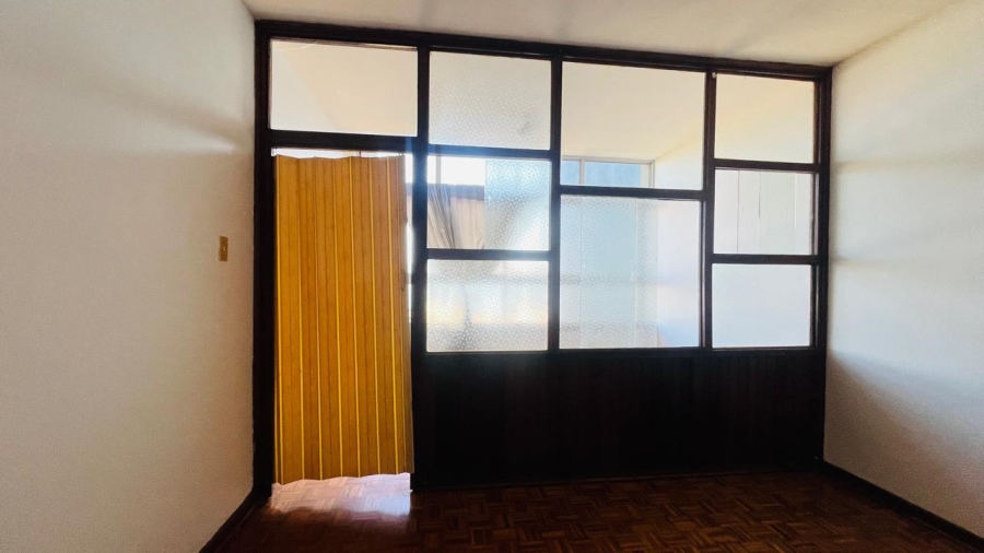 1 Bedroom Property for Sale in Durban Central KwaZulu-Natal