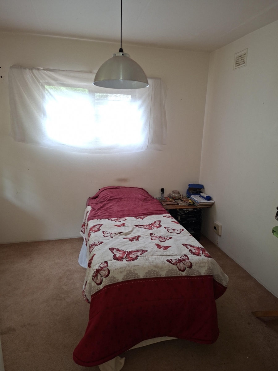 5 Bedroom Property for Sale in Uvongo KwaZulu-Natal