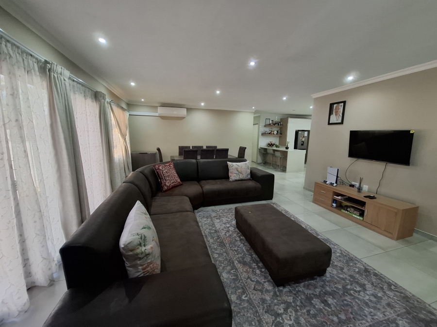 3 Bedroom Property for Sale in Birdswood KwaZulu-Natal