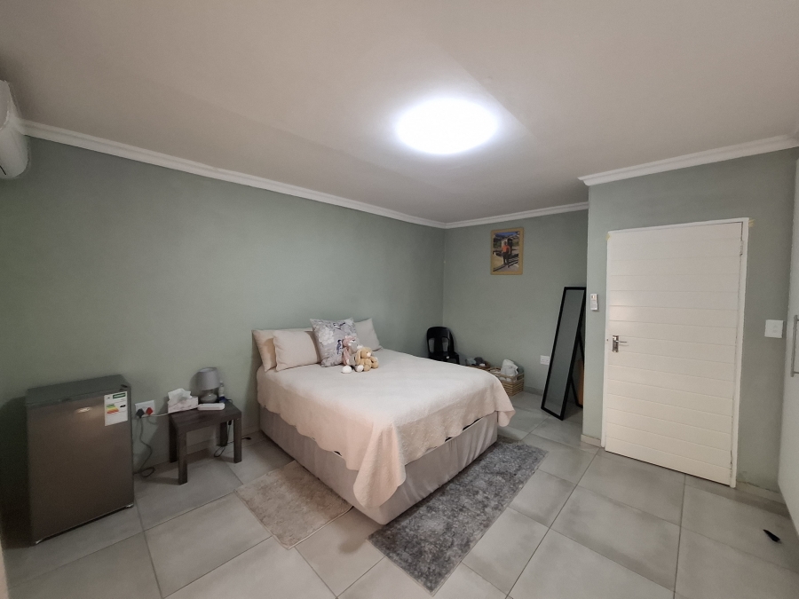 3 Bedroom Property for Sale in Birdswood KwaZulu-Natal