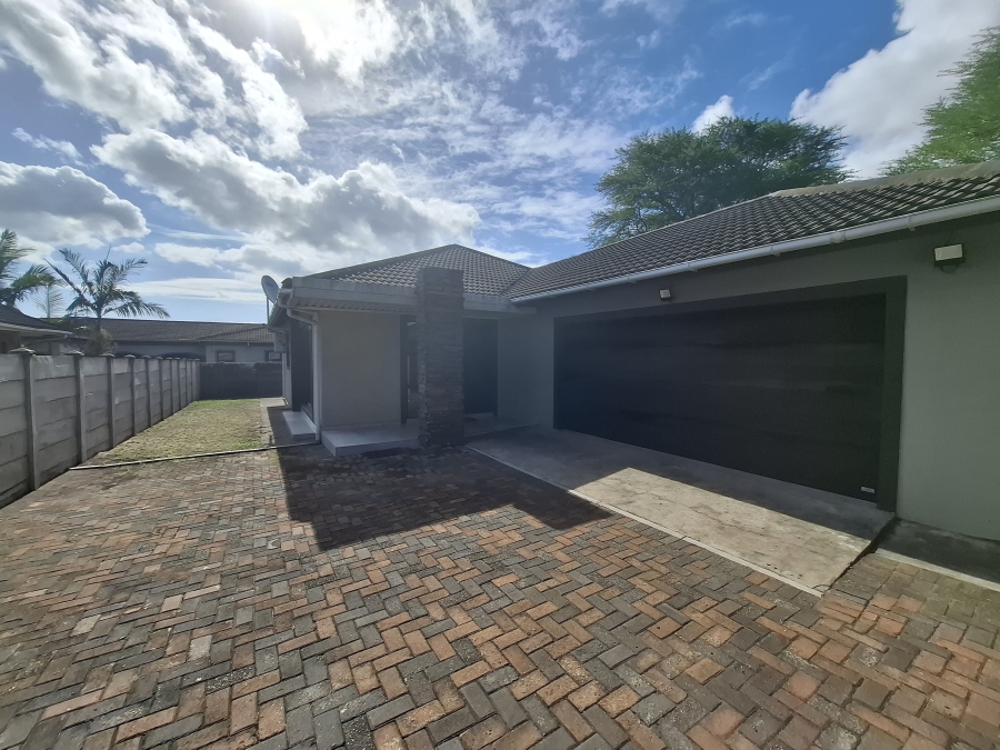 3 Bedroom Property for Sale in Birdswood KwaZulu-Natal