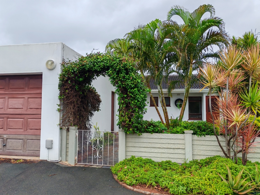 To Let 2 Bedroom Property for Rent in Durban North KwaZulu-Natal