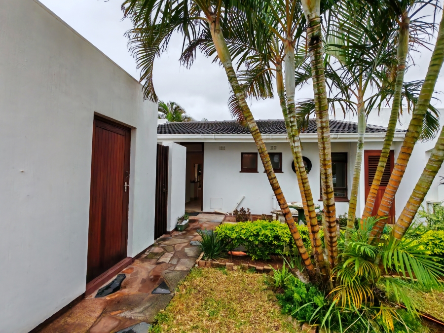 To Let 2 Bedroom Property for Rent in Durban North KwaZulu-Natal
