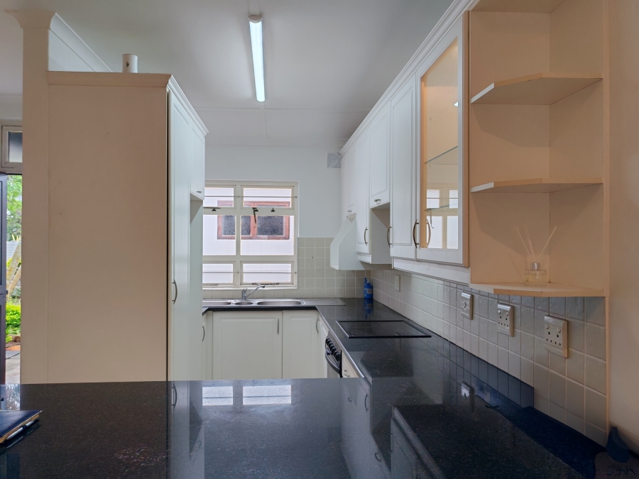 To Let 2 Bedroom Property for Rent in Durban North KwaZulu-Natal